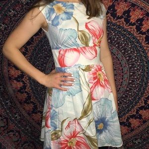 Y apparel Floral dress large ( runs size medium)
